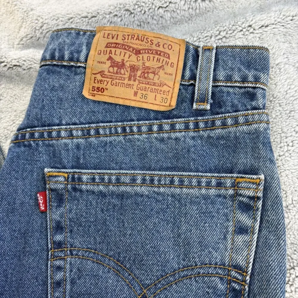 Vintage Levis USA MADE 550 Mens Jeans 36x30 Black Batwing Red Tag Relaxed Fit